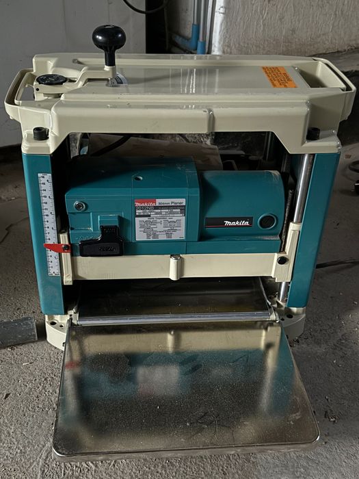 Рубанок Makita 2012NB (304 мм) – Идеальное состояние