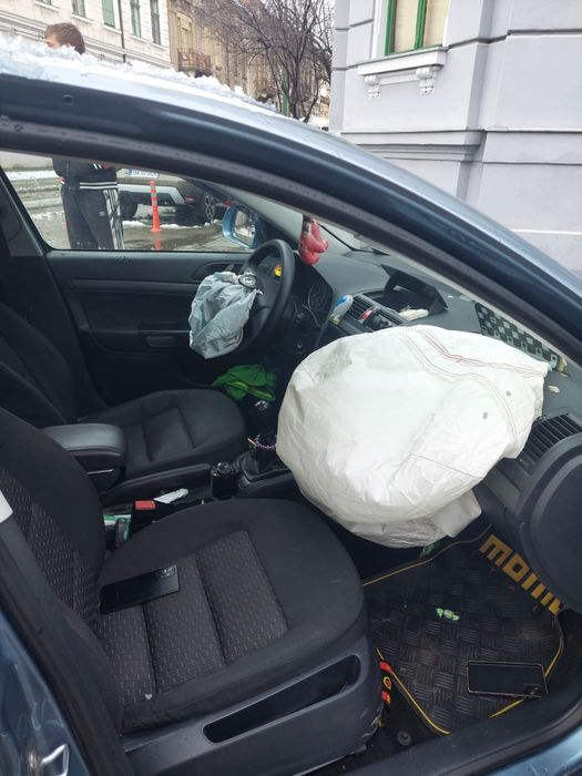 Vand skoda octavia 2 sedan