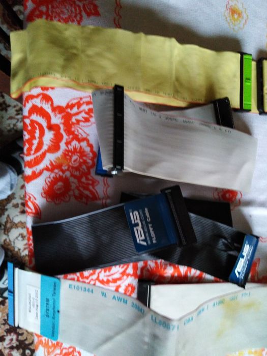 Floppy cable_Cabluri de hdd și dvd rom