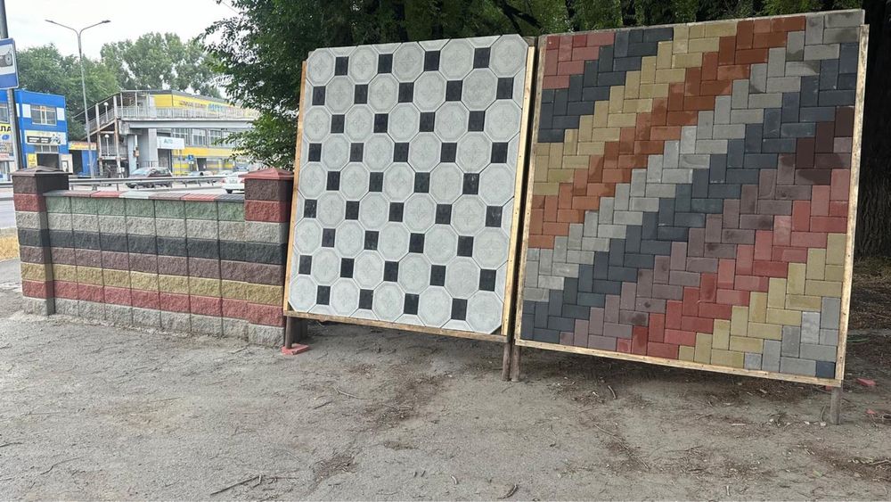 Брусчатка и плитки.