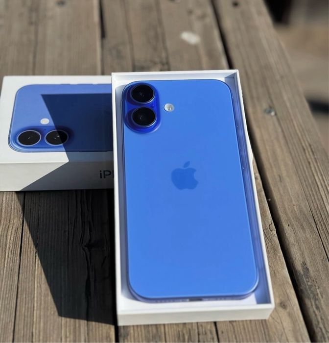 iPhone 16 BLUE • impecabil • Accept Schimburi