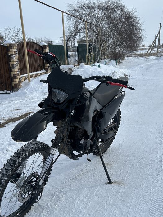 эндуро 300 кубов