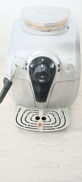 Philips saeco   кофемашина