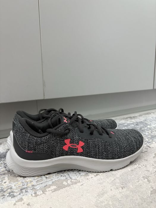 Кроссовки Under Armour UA W Mojo 2