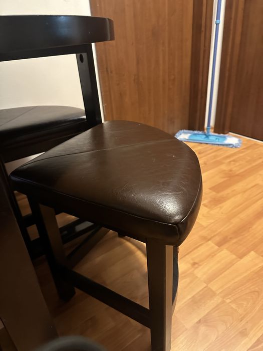 Masa dining / living / bucatarie cu 4 scaune piele - MOBEXPERT