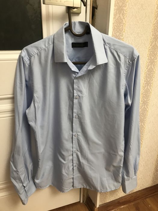 4 Рубашки размер S-M-L