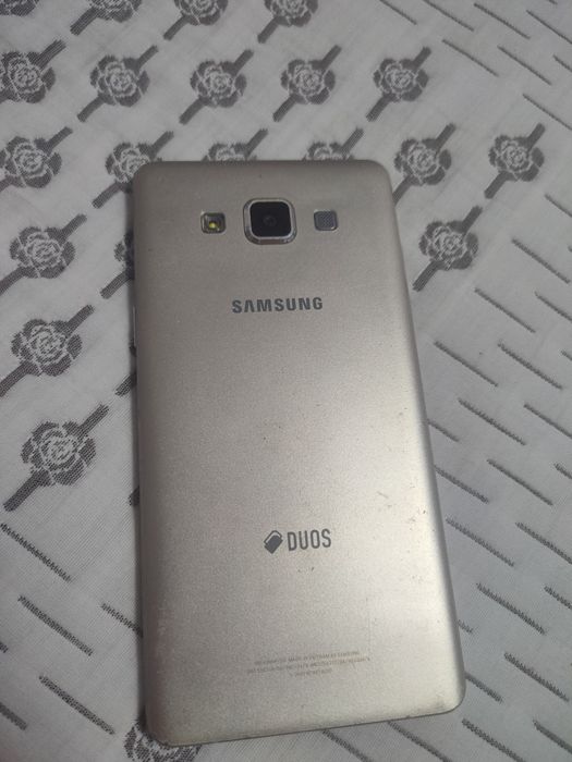 Samsung Galaxy A5 SM-A500F (на запчасти)