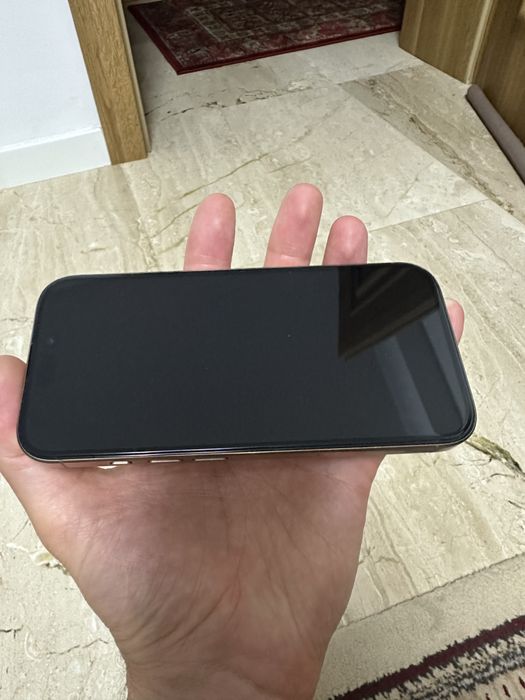 Iphone 16 Pro  128GB .Telefonul are garantie 1 an
