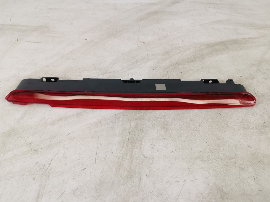 Порше Макан / Porsche Macan Оригинална спирачна светлина в добро състо