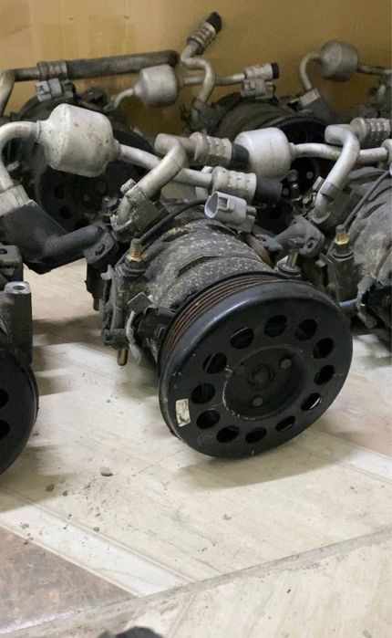 Компрессор кондиционера Тойота Лексус Привозной