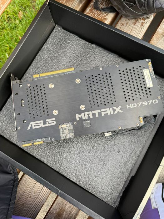 Placa video Asus Matrix HD7970