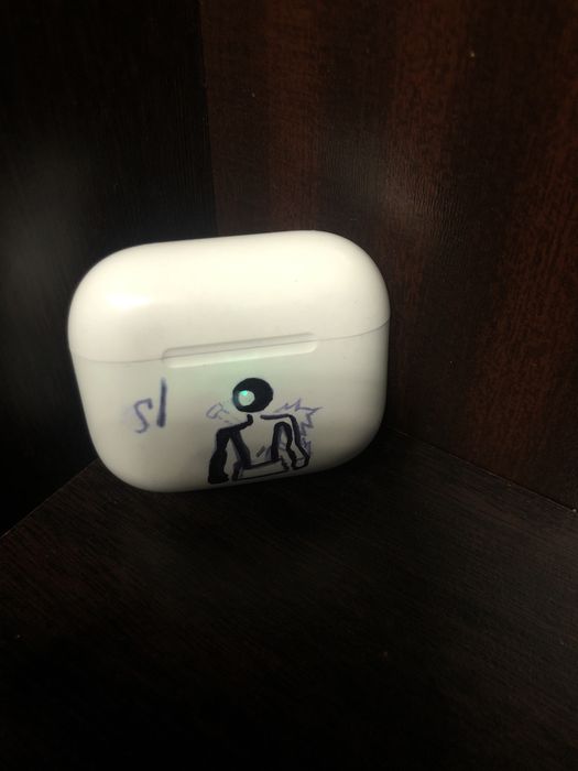 Airpods stickmen arzon narhlarda sotaman