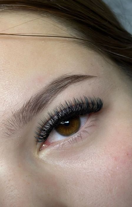 Наращивание ресничек