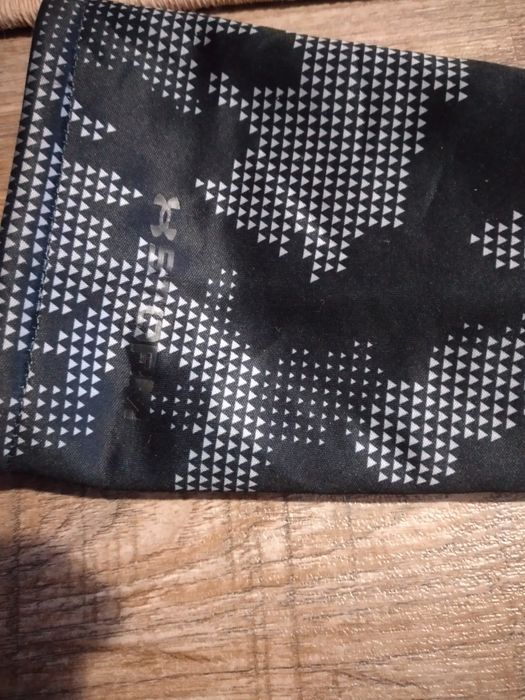 Яке Under Armour размер М