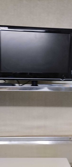 телевизор NEO  работещ