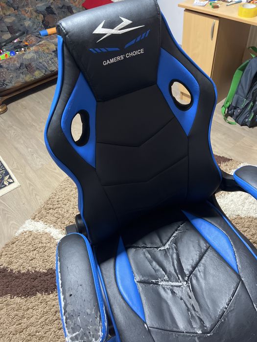Scaun gaming albastru