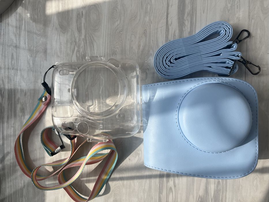 Продам Instax mini 11