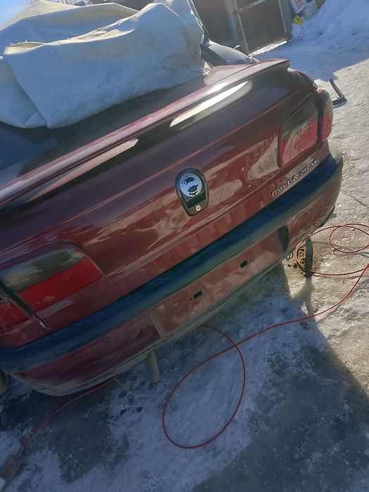 Запчасти Опель омега продам