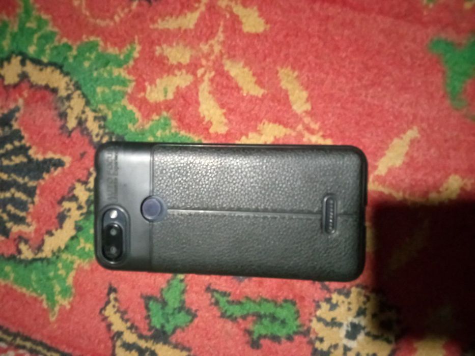Telefon sotiladi redmi6A