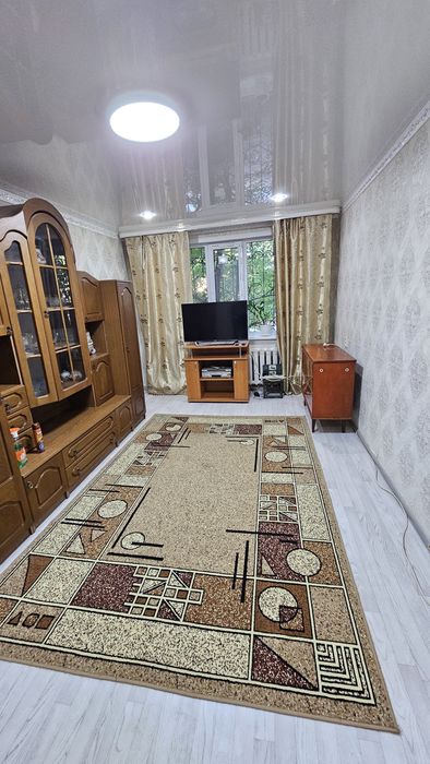 Продаётся 2 комн район Айгуль