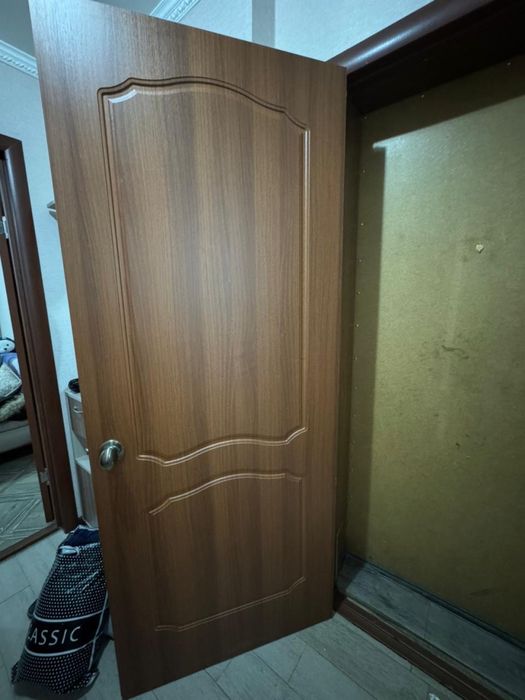 Двери целые     .