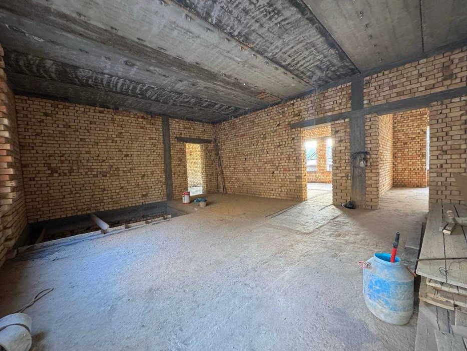 Продаётся просторный 2-этажный дом коробка | Ховли | Дом Uchastka