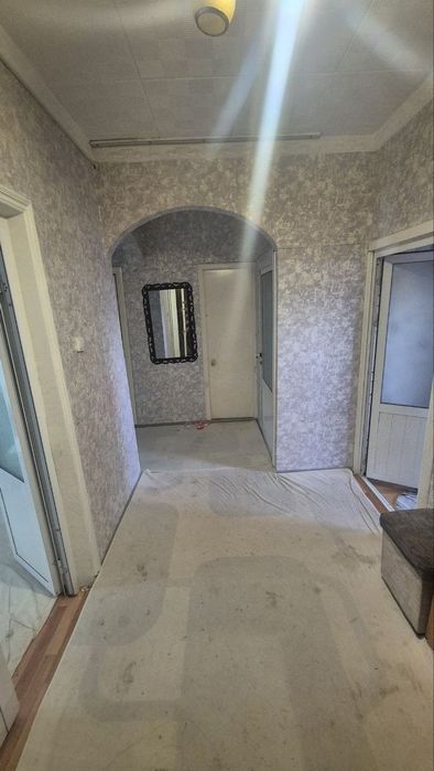 3/4/5. Сергели 3. Кввртира 78 м², дом панельный. Метро - 500 м