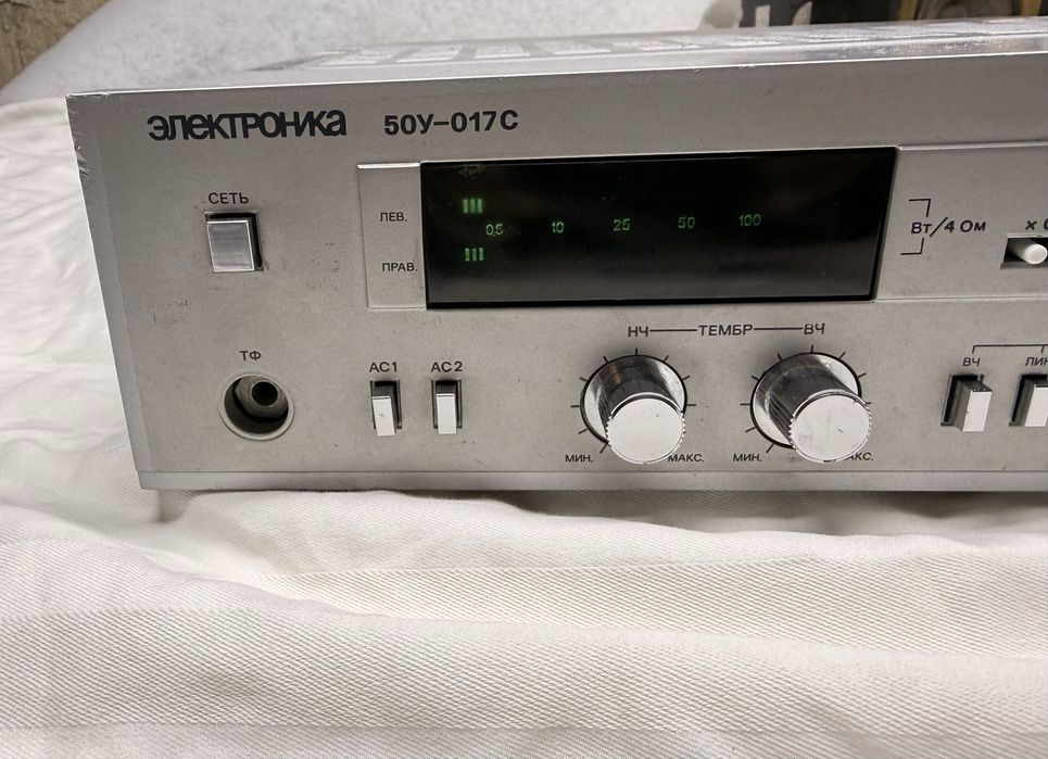 Электроника 50У-017С в хорошем сомтоянии