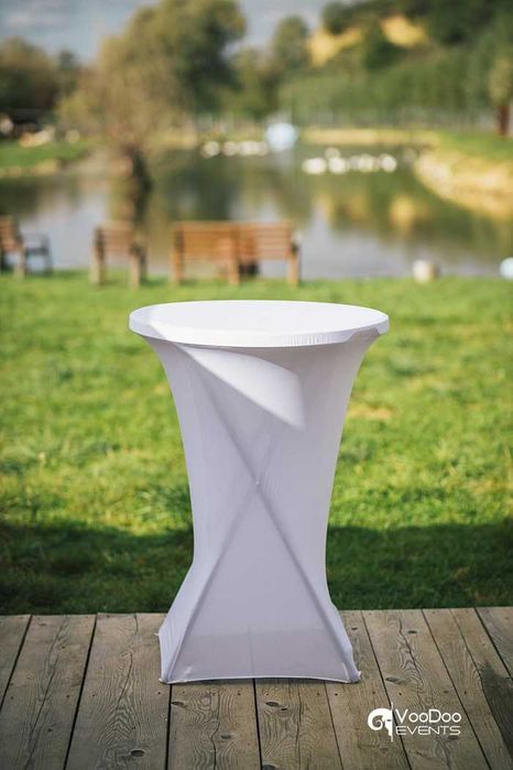 Mese cocktail petreceri