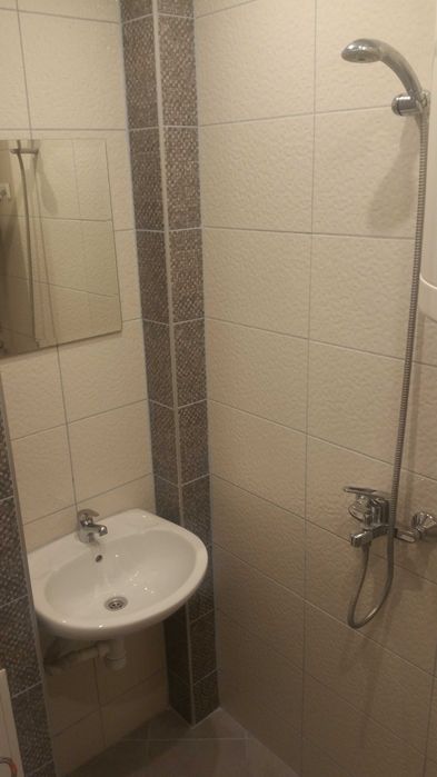 Дава се под наем Едностаен апартамент в Русе, Дружба 1 - 42 кв.м за 178.5 € - Снимка #1