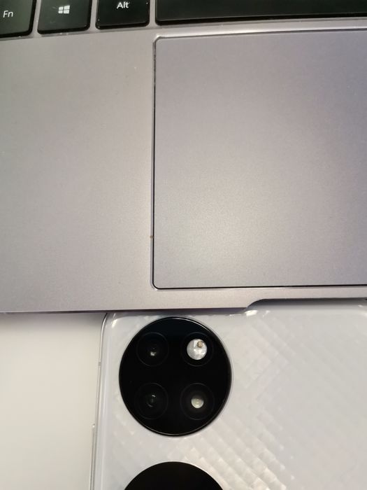 huawei p50 pocket за части