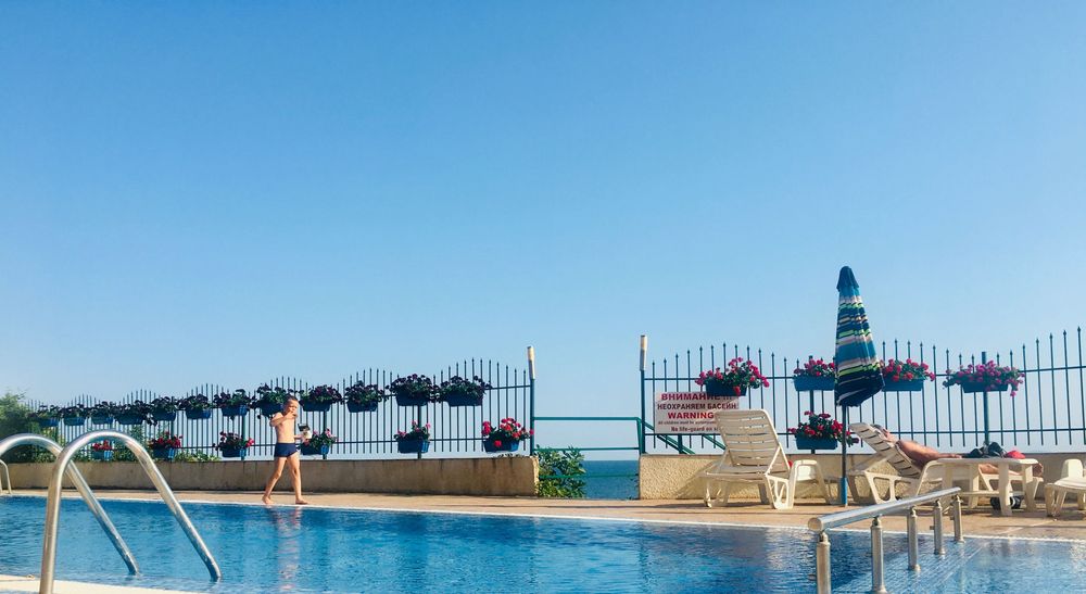 Продава се Двустаен апартамент в Свети Влас - 80 кв.м за 1 €/кв.м - Снимка #11