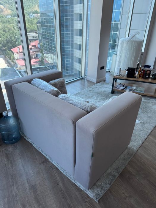 Диван  - маленький