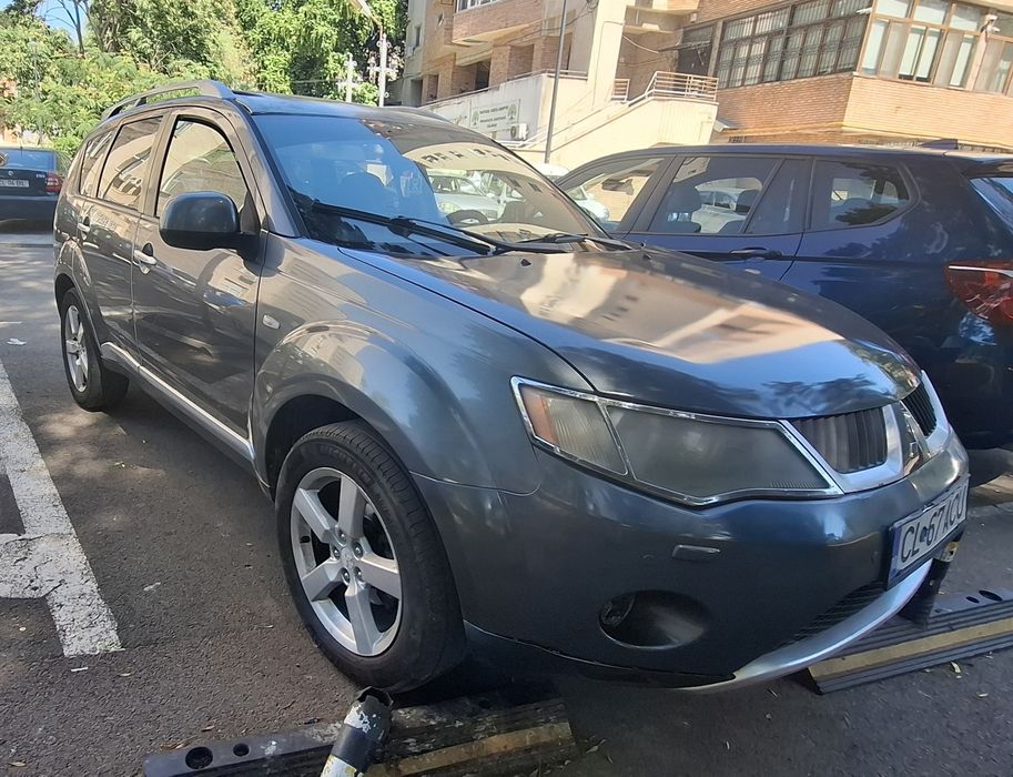 Vand Mitsubishi Outlander II