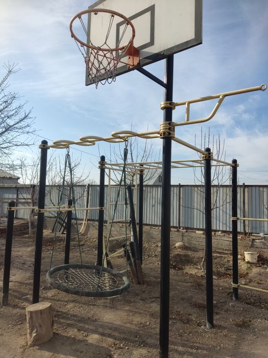 Спортивная площадка