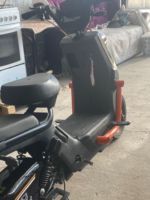 Скутер танк  45.000 тг