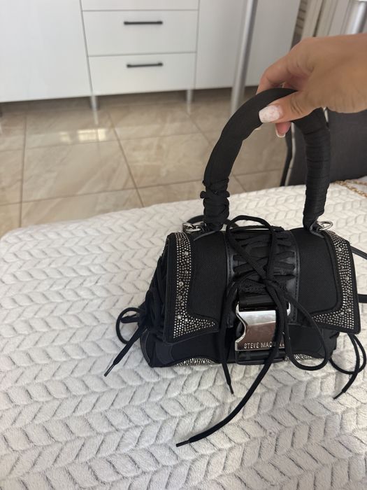 Geantă Steve Madden neagră – eleganta /versitabila