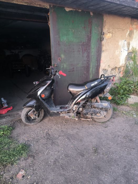 Продам скутер 49куб