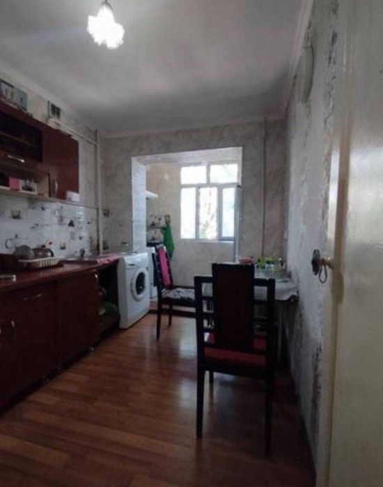 Срочно Продаю 1 комнатная Новомосковская Кафе Вечер Супер Цена