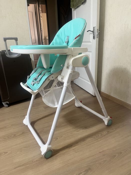 Продаётся детское кресло для питания в отличном состоянии!