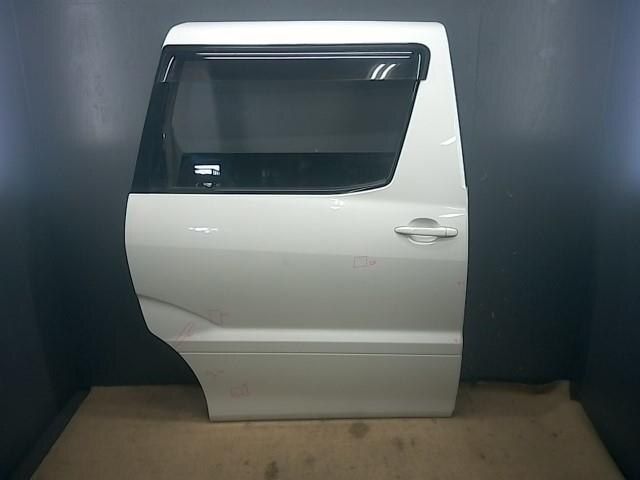 Дверь Тойота Toyota