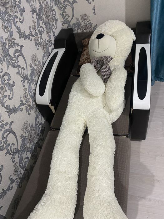 Продам медведя игрушку