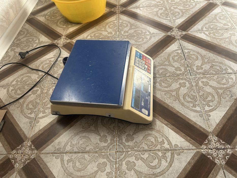 Весы электронные торговые