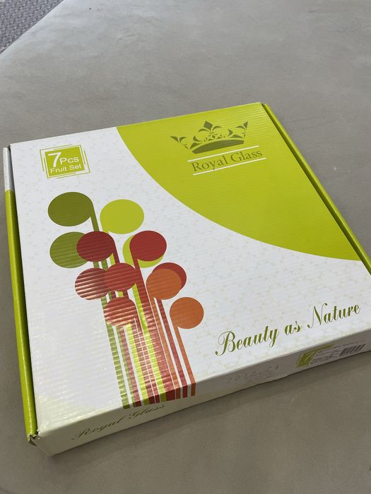 Продам набор тарелок