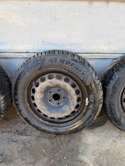 Cauciucuri cu jante 205/55R16 M+S