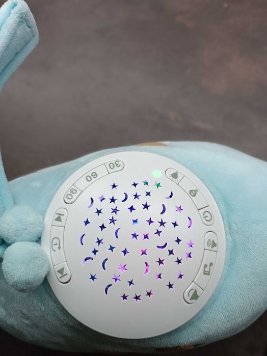 Плюшена играчка с бял шум на Chipolino