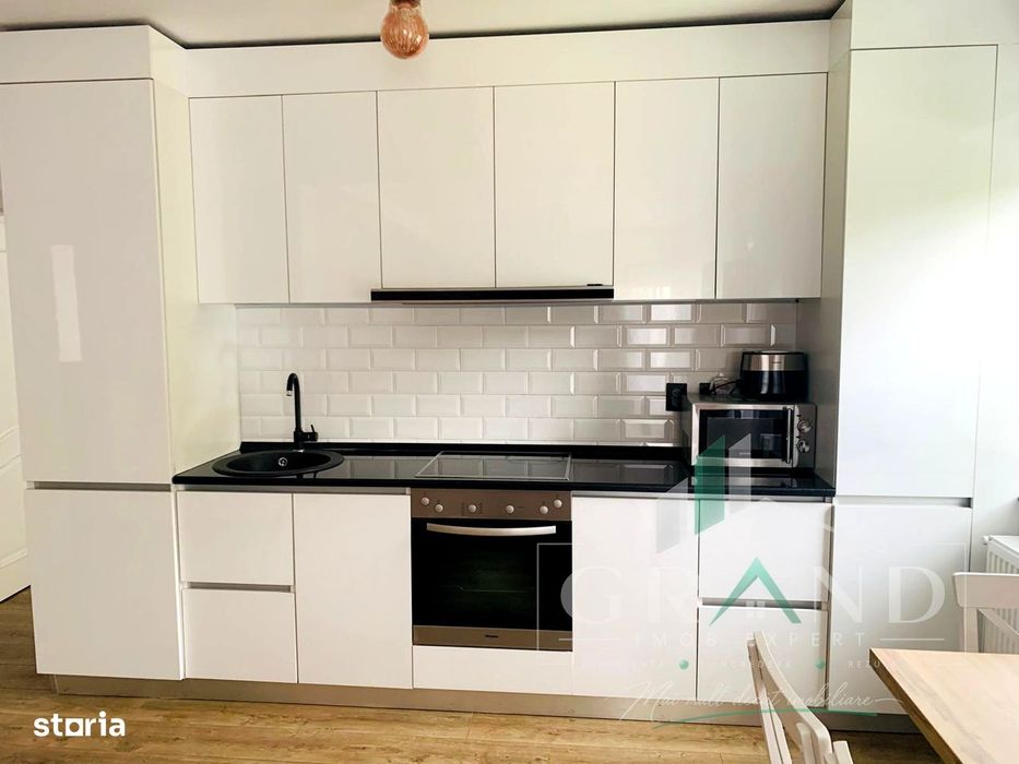 ACASĂ LA MARGINEA PĂDURII | 3 Camere | BALCON | Donath Park/Capat Gr