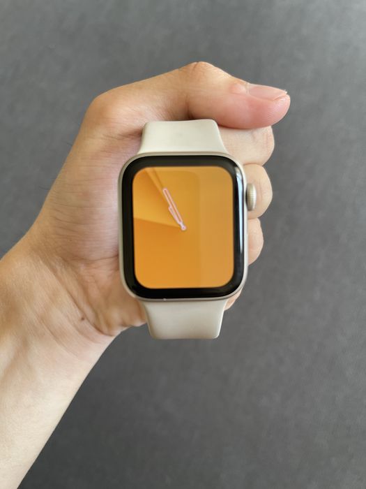 Apple Watch SE 2 gen, 40 mm, Starlight