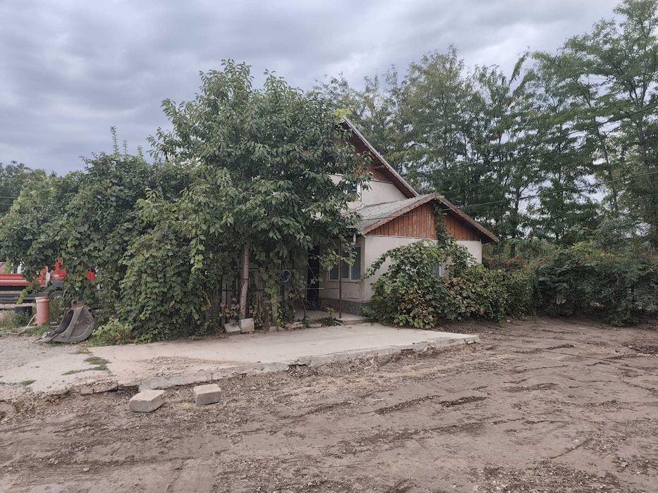 Închiriez proprietate în Merei, Buzău