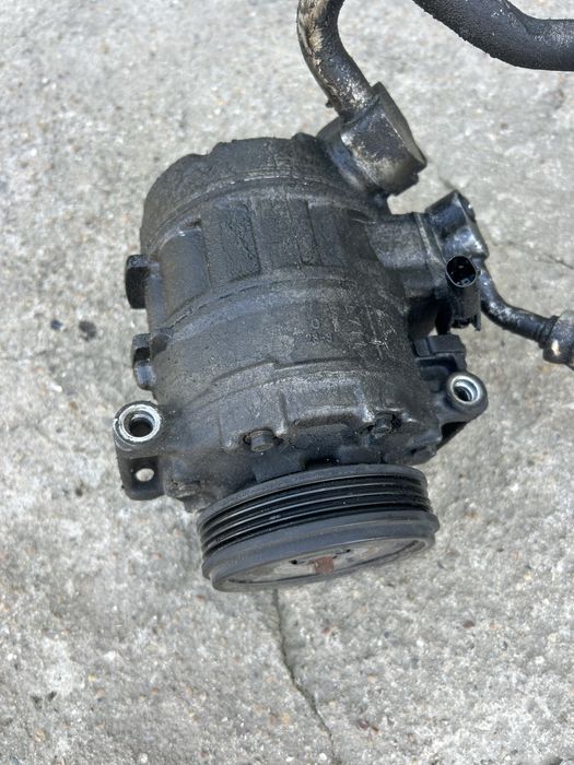 Продавам Компресор климатик BMW E60 535d 272